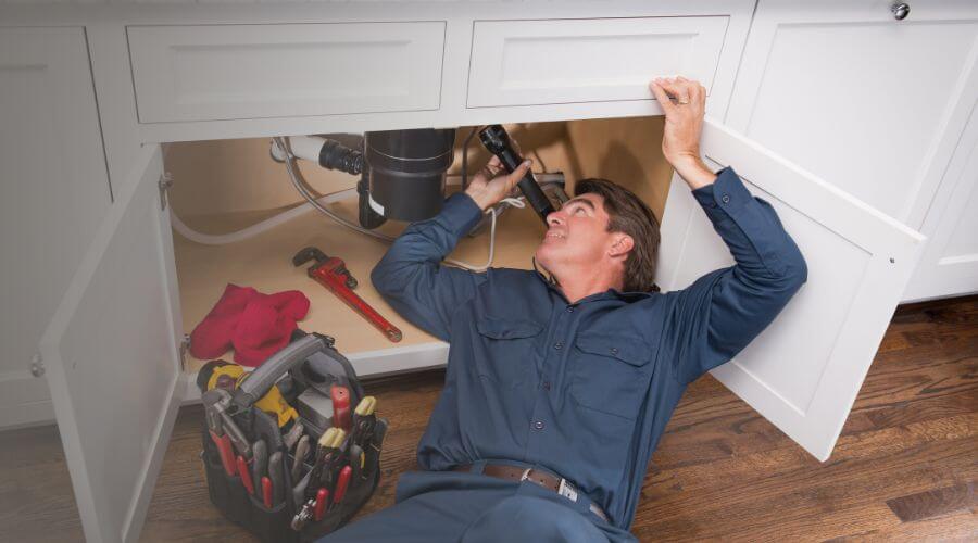 Professional Leak Detection Services in Eastlake Weir, FL